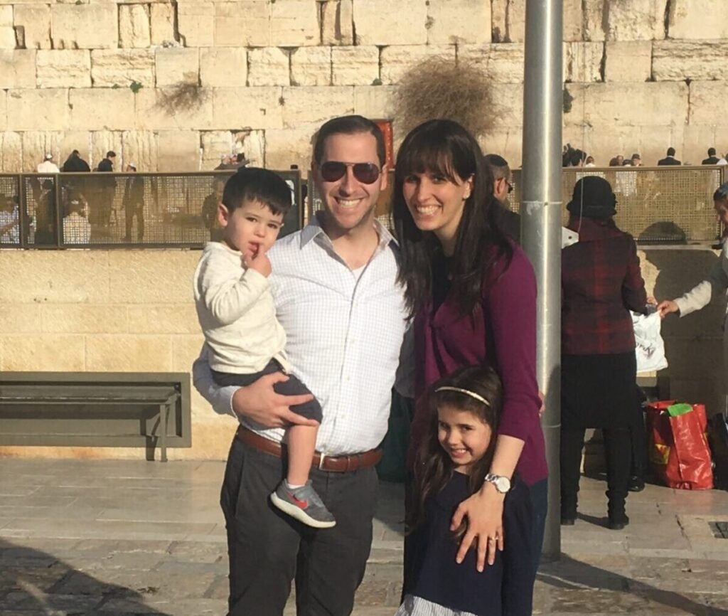 Operation Exodus USA - our olim Tzvi & Family - Made Aliyah - returned to Israel. We are a Christian ministry that helps Jewish people make Aliyah (immigrate to Israel) from the USA to their home in Israel. Operation Exodus USA is an Aliyah organization.