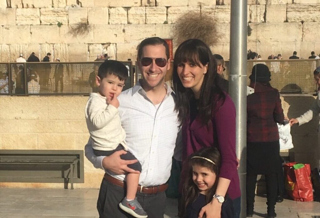 Operation Exodus USA - our olim Tzvi & Family - Made Aliyah - returned to Israel. We are a Christian ministry that helps Jewish people make Aliyah (immigrate to Israel) from the USA to their home in Israel. Operation Exodus USA is an Aliyah organization.